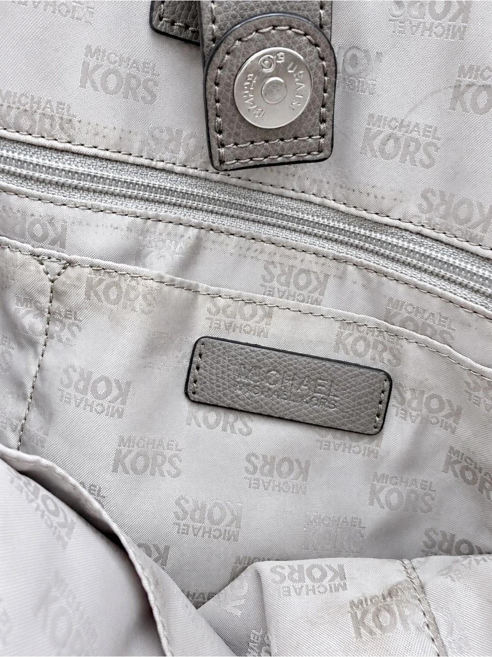 ✨ Michael Kors Jet Set Travel Tote Bag Saffiano Leather Taupe/Gray ✨
